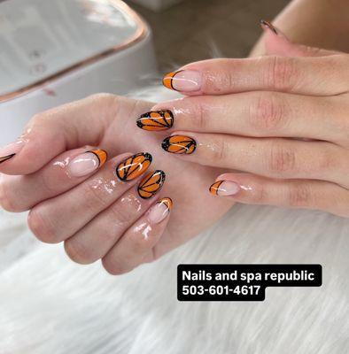 Nails & Spa Republic