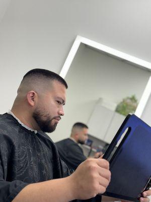 Thee Barber Joey