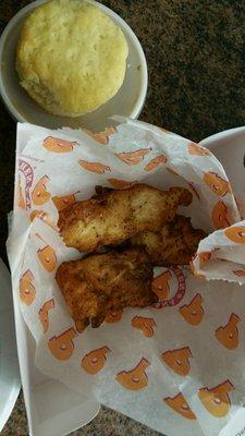 Pathetic excuse to be charged 7.99 for. I do NOT recommend and it took over 20 minutes to get it. Ridiculous.