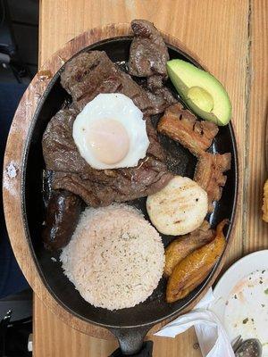 Bandeja Paisa (Asada - Molida)