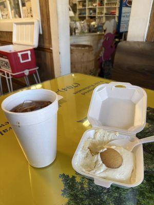 Banana pudding & sweet tea