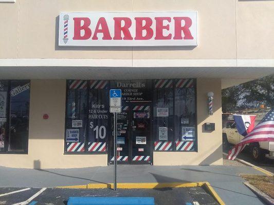 Arthur's Corner Barber Shop