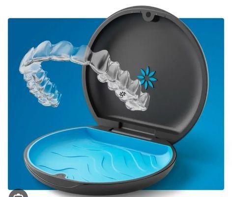 Aesthetic Family Dental & Implant Center