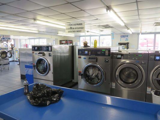 Sandston Laundry Land