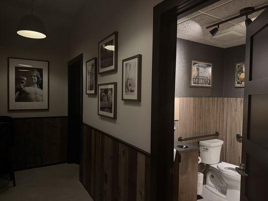 Enology Wine Bar & Bistro