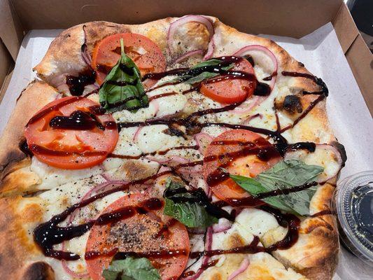 Caprese Pizza