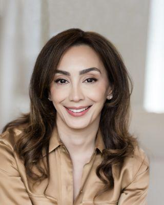 Tina Quillen - The Beverly Hills Estates