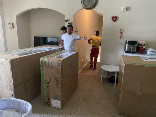 Catching The T's Cleaning and Moving Services