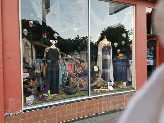 River Queen Clothing