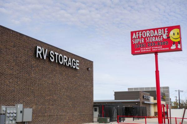 Your one stop shop for all things storage. Store your RV and personal belongings in one location!