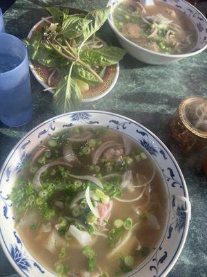 This place is a hole in the wall but the pho is so good!!! Always come here and it's so delicious every time