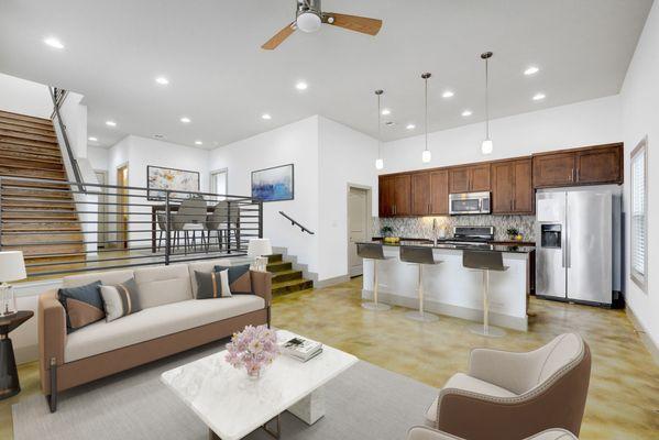 East Austin detached condo sold. Strategic staging delivered a strong result.