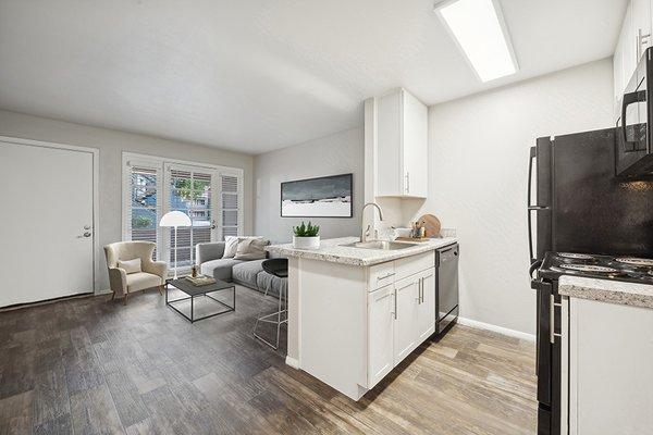 Country Club Verandas Apartments