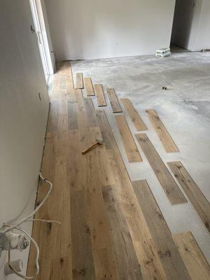 Laminate floor installation