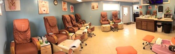 Gorgeous Nails & Spa