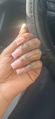 I've been going to this place for a lil over a year now and I love I mean I loveee their service, highly recommend!!!