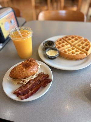 Cafe 108
