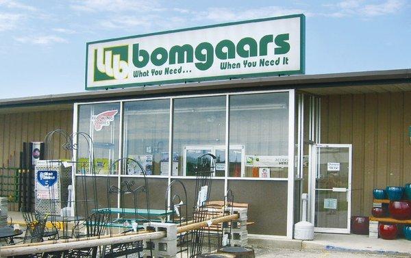 Bomgaars