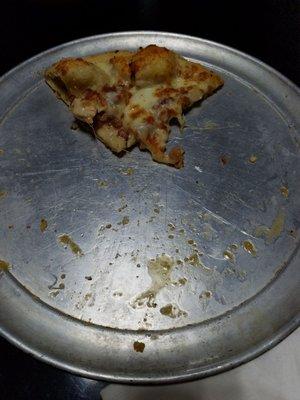 Bacon chicken ranch pizza