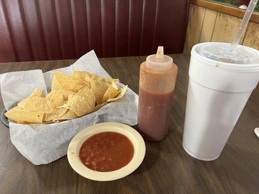 Yummy chips and salsa and of course my Diet Pepsi in a to go cup