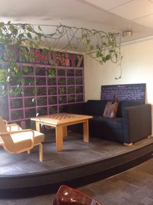 Descent food but good place for studying