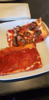 Santucci's Original Square Pizza