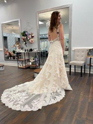 Savvi Formalwear & Bridal