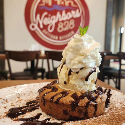 Neighbors 828 Artisan Kitchen