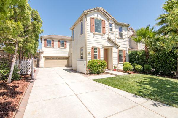 Talk about curb appeal - I miss my seller clients on this one!