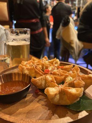 Jumbo crab rangoons $17.95