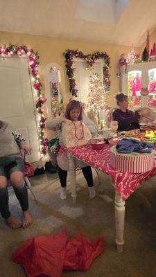 Glitz And Glam Salon& Spa