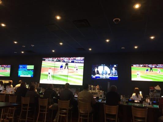 Island Sports Bar