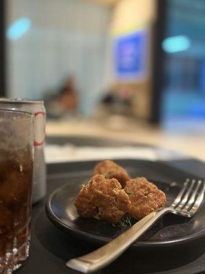 Thai crispy Chicken which didn't need any sauce to highlight its flavor. It stands out on its own...