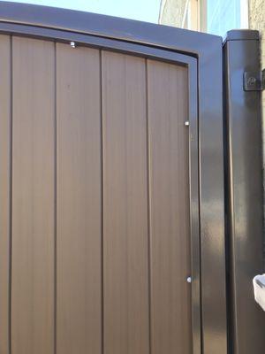 Steel frame can accommodate vinyl or wood inserts