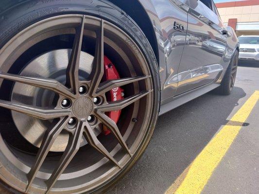 Brembo Brake Kit installed on 21' Mustang GT