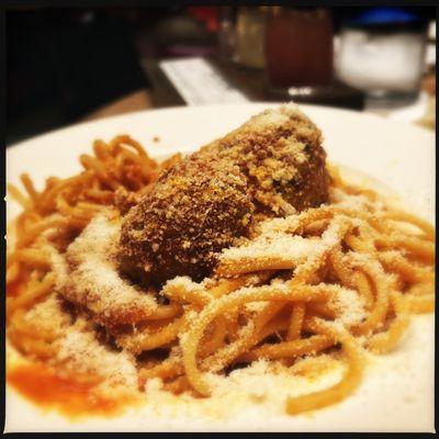 Spaghetti and meatballs