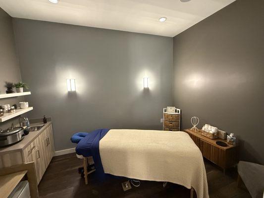 Somatic Kneads Massage & Bodyworks