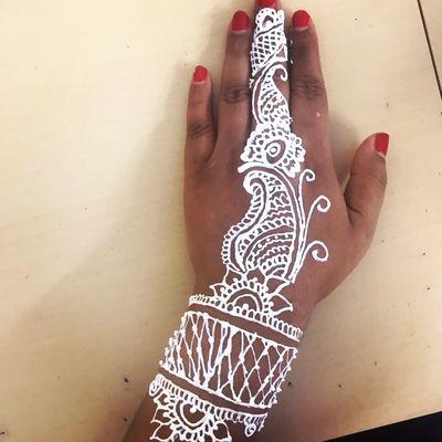 OM Threading Salon - Seattle