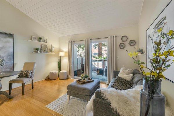 Ruzanna Avagyan - Broker - Anchor Homes And Loans