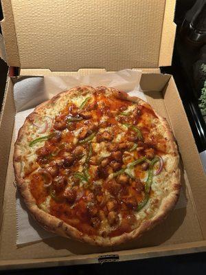 Asian chili pizza