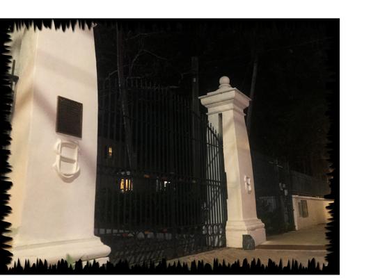 Hear true stories at landmark locations you've passed by in the daylight!