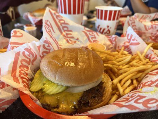 Freddy's Frozen Custard & Steakburgers