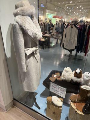 Sheepskin Gifts & Alpaca Too