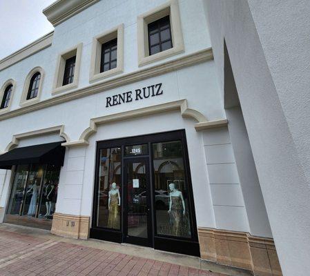 Rene Ruiz Collection