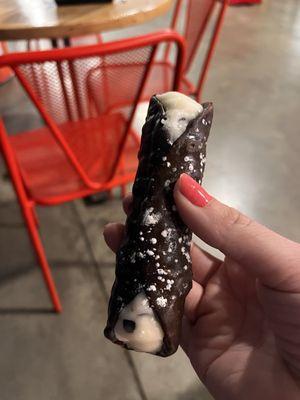 Chocolate CANOLI