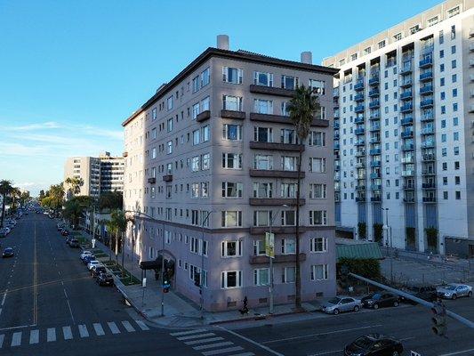The planter boxes facing Ocean Blvd form a cross as a reference to the Artaban's Biblical name.