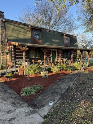 David Mart Landscaping & Hauling Services