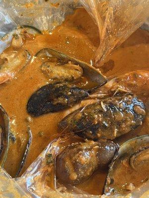 Shrimp and mussels, the house sauce, crazy (spice)