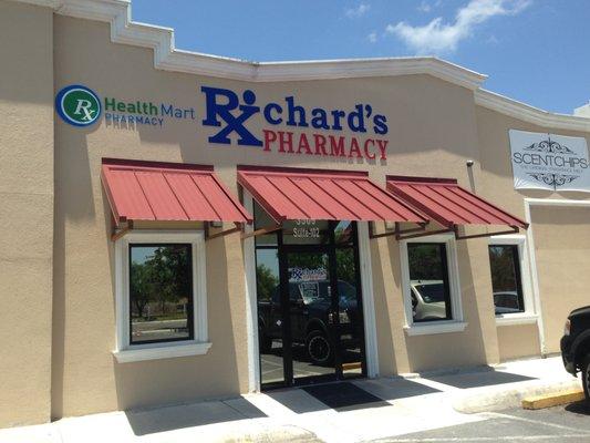 RICHARD'S PHARMACY