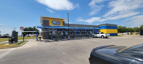 Okie Express Auto Wash Duncan is conveniently located on Plato Rd & Hwy 81. We're proud to be Oklahoman!